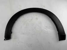 Modanatura destra passaruota