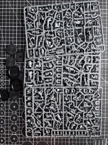 Warhammer 40k mangiamondi - warhammer,