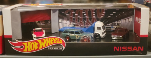 Hot wheels premium nissan 2020 - hot,