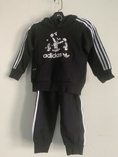 tuta con cappuccio originale