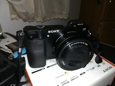 Sony Alpha 6000L 24 - sd 64 gb, custodia, caricabatterie, 2 batterie, 3 piedi 