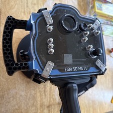 Custodia subacquea Aquatech