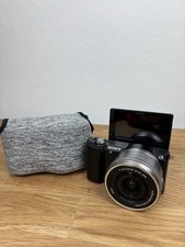 Fotocamera digitale Sony Alpha