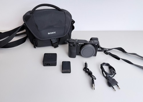 Sony a6000 alpha - α, (alpha)