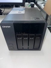QNAP TS-420 4 alloggiamenti
