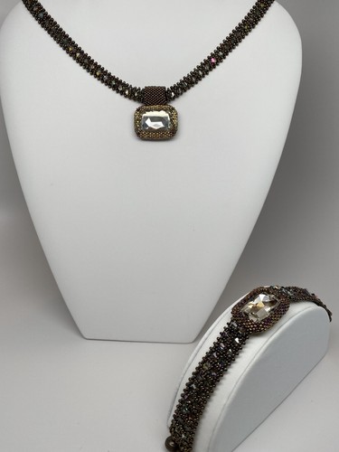 Hand made swarovski - hand,