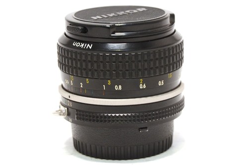 Nikon nikkor 28mm 8 - ai, f2.8