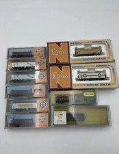 10 vagoni merci Minitrix