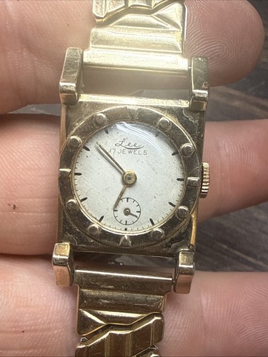 Lee chase watch corp - chase,