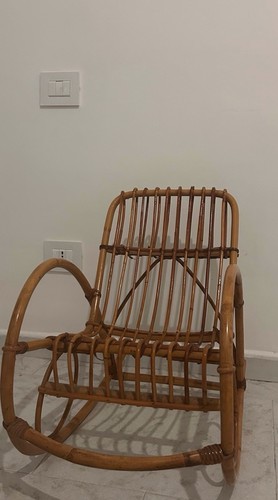 Sedia dondolo rattan - a, in
