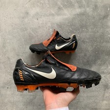SCARPE DA CALCIO NIKE TOTAL 90