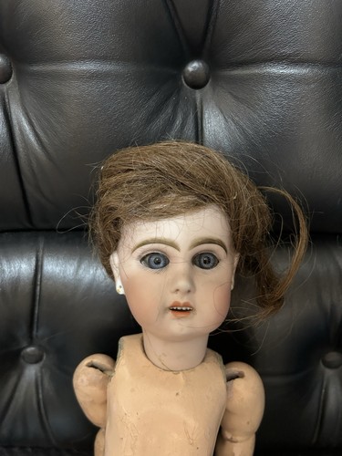 Jolie poupée ancienne bébé - poupÉe,
