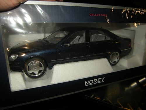 Norev mercedes benz - 1:18,