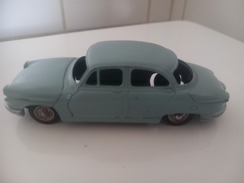Dinky toys junior - toys, panhard