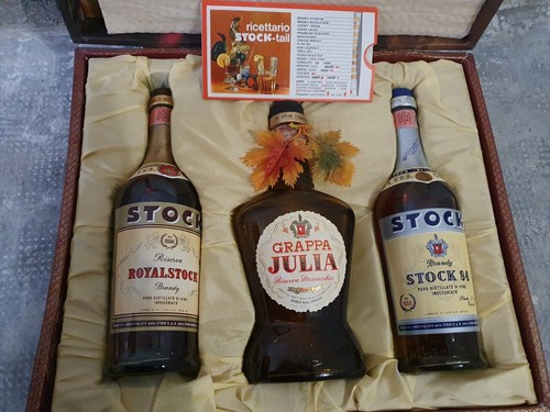 Stock tail anni vintage - stock,