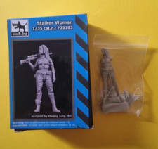 Black Dog 1/35 Stalker Donna