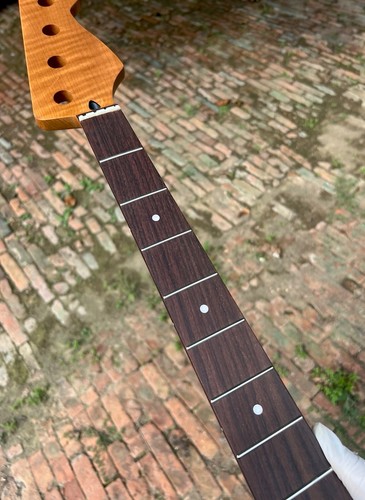 Aaaa bass acciaio - j,