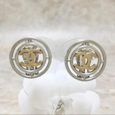 Orecchini CHANEL Clip on Coco Mark combinazione tondo argento oro 96P usati
