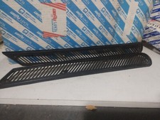 COPPIA PRESA ARIA LATERALE DX+SX  NUOVE NERE PER FIAT 131 MIRAFIORI 1978 - 1981