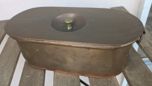 Pentola pescera con coperchio