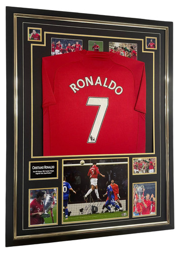 Ronaldo united foto - ronaldo, firmata