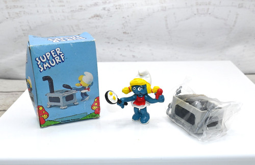 Vintage super smurf figurine - vintage,