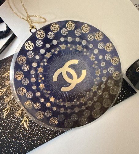 Chanel ornament accessory - chanel,