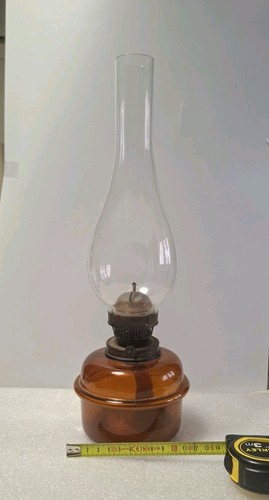 Vecchio lume lampada - vecchio,