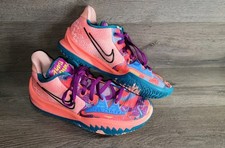 Rare Nike Kyrie Low 4