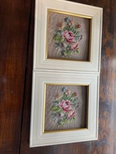 n. 2 quadretti VINTAGE ricamo a mano a mezzo punto in cotone lanato incorniciati