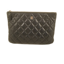 Chic Chanel O Case Bag /