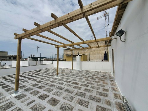 Pergola addossata 4x9 tettoia
