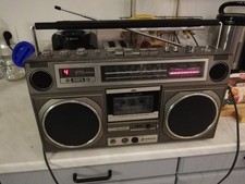 Radio cassette Hitachi trk
