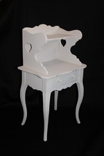 COMODINO TAVOLINO 2 PIANI CON CASSETTO E CUORE TRAFORATO IN STILE SHABBY