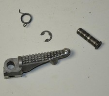 Pedana poggiapiedi anteriore sinistra Kawasaki Ninja ZX10R 2004-2005 34028-0059