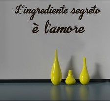 WALL STICKERS MURALI Ingrediente segreto è amore famiglia casa adesivo love