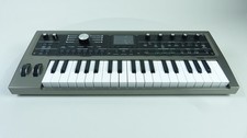 Sintetizzatore Korg microKORG