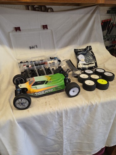 Team associated rc10b44 - team,