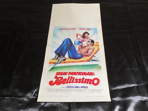 Segni particolari bellissimo - particolari,