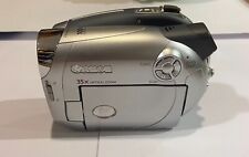 Videocamera Canon DC211. Funzionante. Con alimentatore e borsa. Dvd mancante