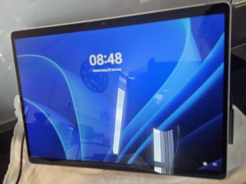 Microsoft surface pro - pro, 8