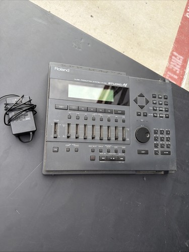 Roland studio m - mv-30,