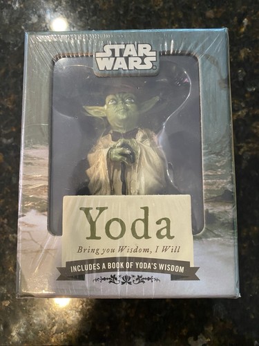 Statuina star wars yoda - star,