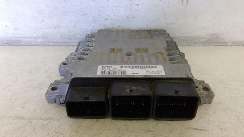 Calculateur moteur ford - calculateur,