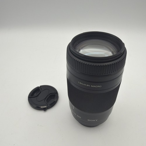 Sony 300mm 5 - 75-300mm, f/4.5-5.6