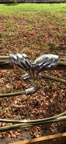 Testata letto matrimoniale