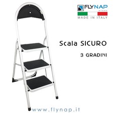 SCALA PIEGHEVOLE IN METALLO