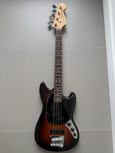 Fender mustang bass american - fender,