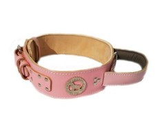 Collare per cani in pelle rosa