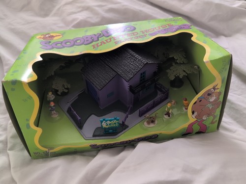 Scooby doo casa - casa, infestata